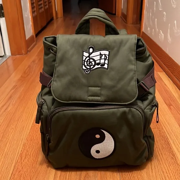 Vera Bradley | Bags | Vera Bradley Utility Backpack In  display picture 1